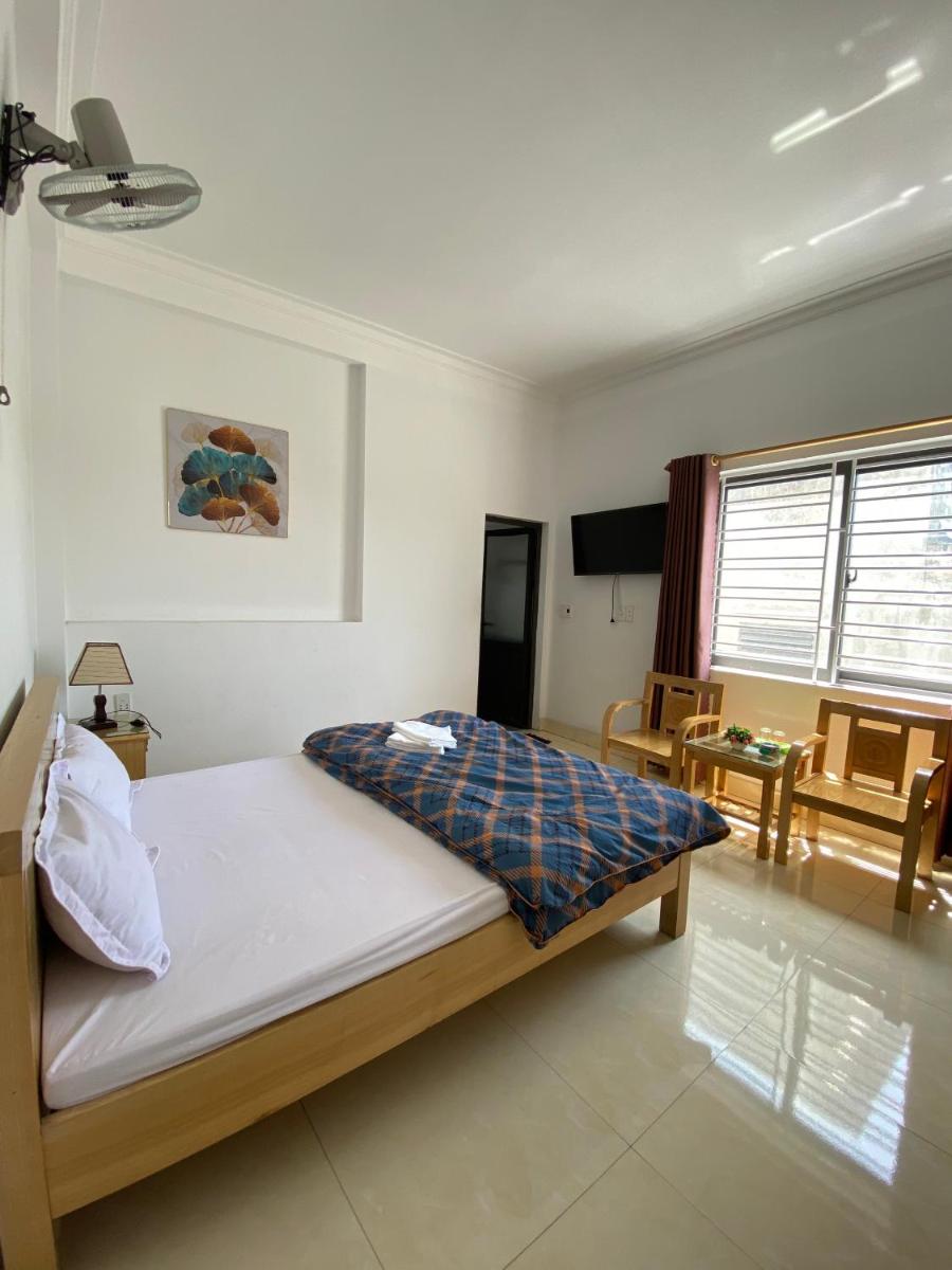 Nhà nghỉ Mạnh Bình - Hizvo