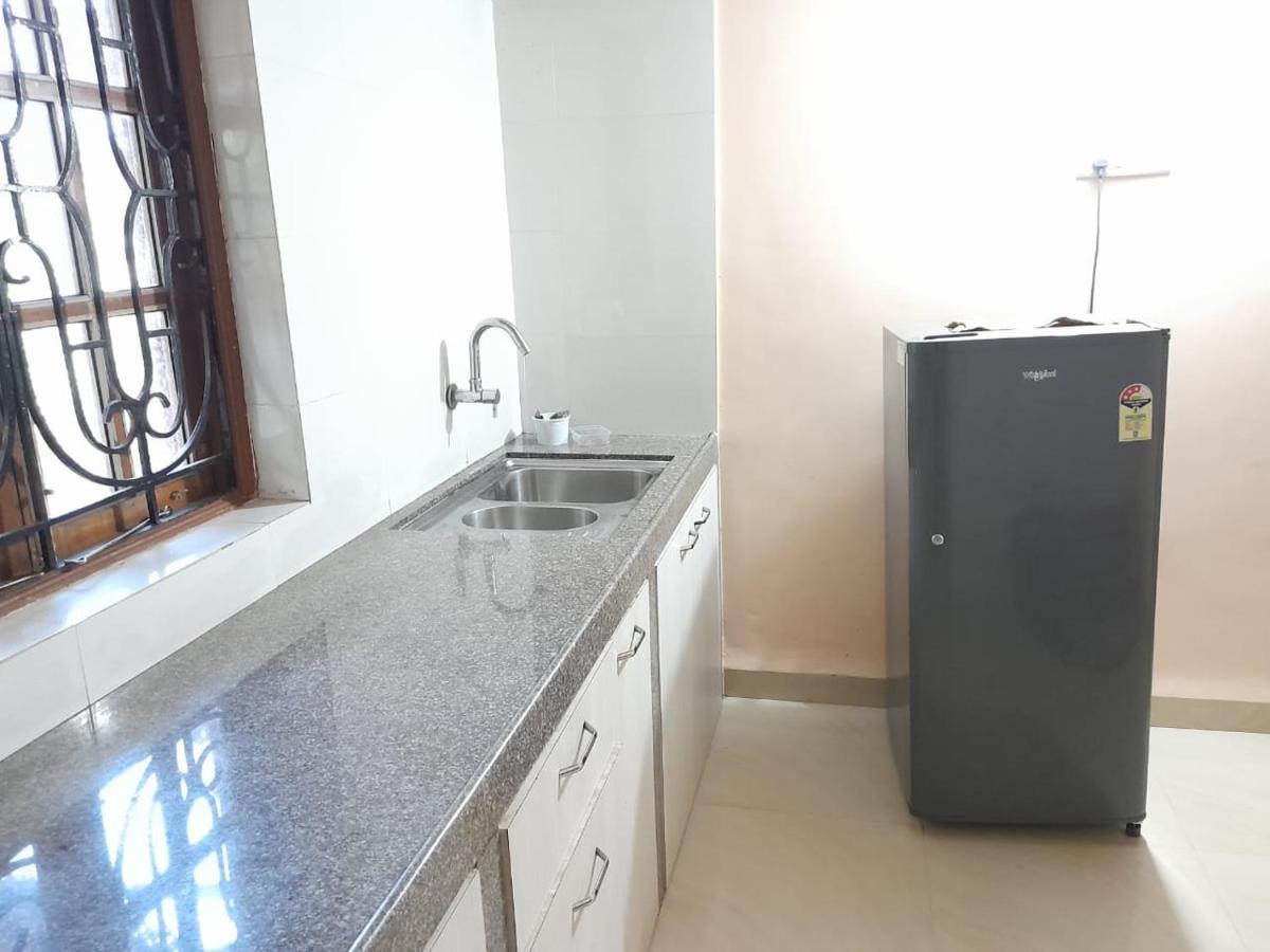 White House Deluxe Villa - Housity
