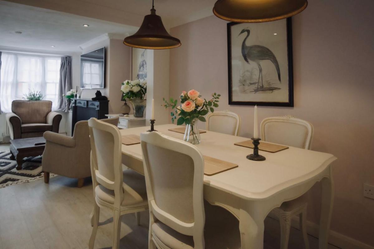 Salt Life Cottage - Housity