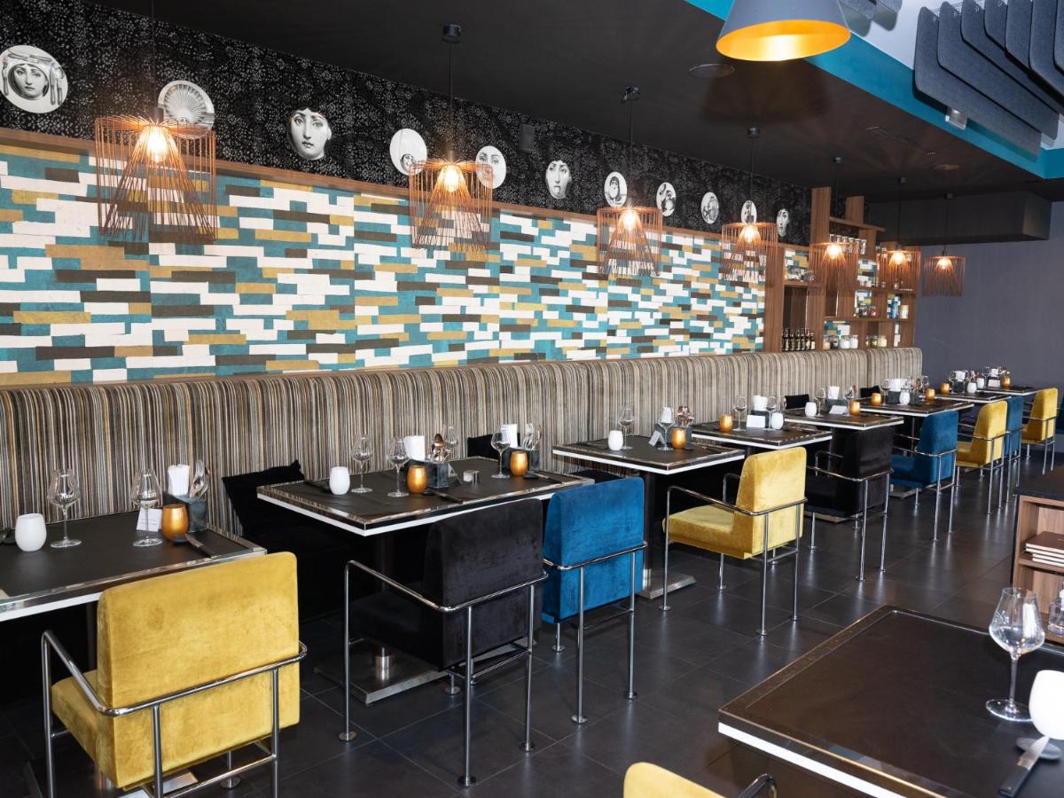 Restaurant ou autre lieu de restauration dans l'établissement Le Domaine de Beaulieu