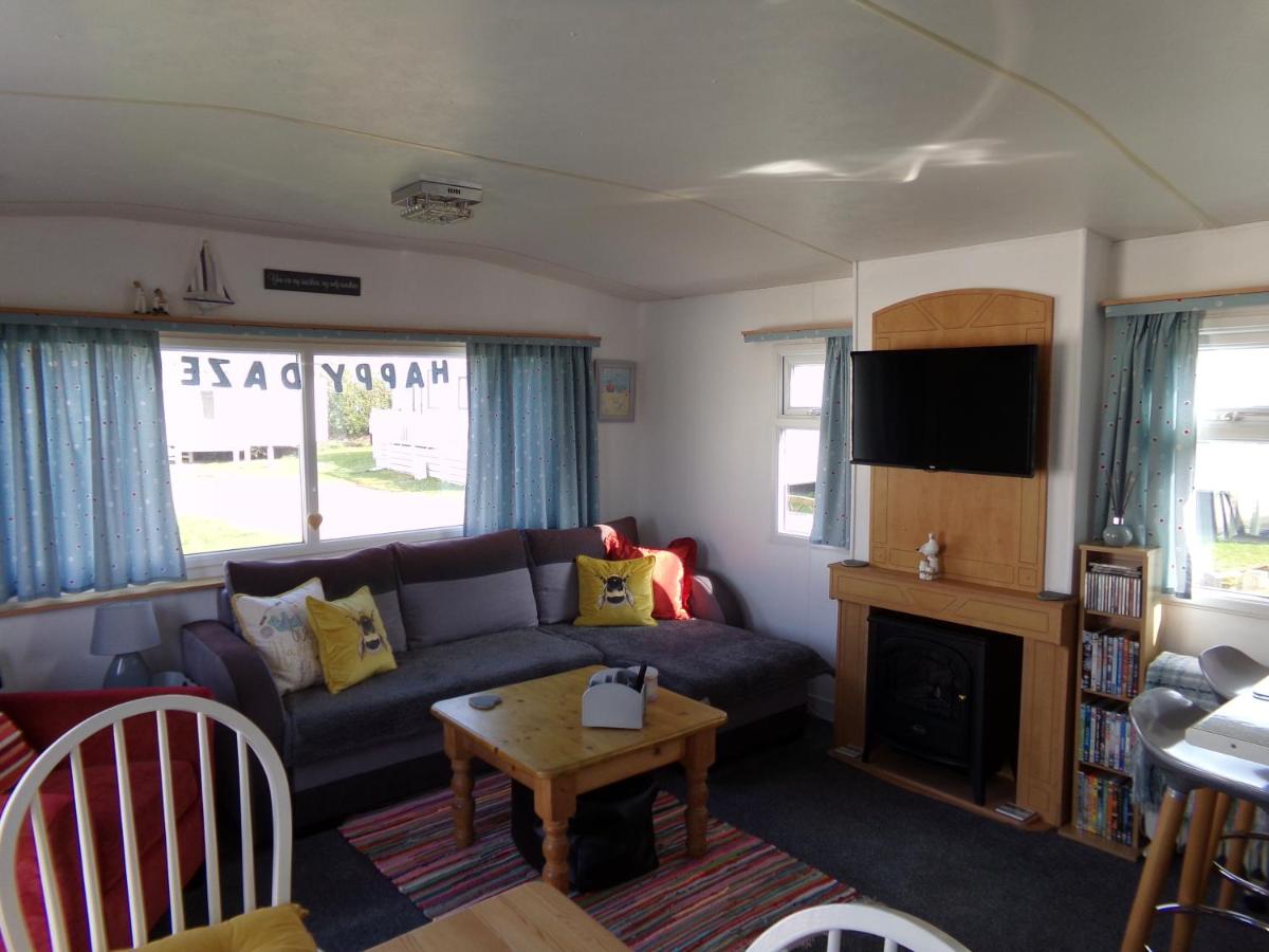 Happydaze Caravan - Housity