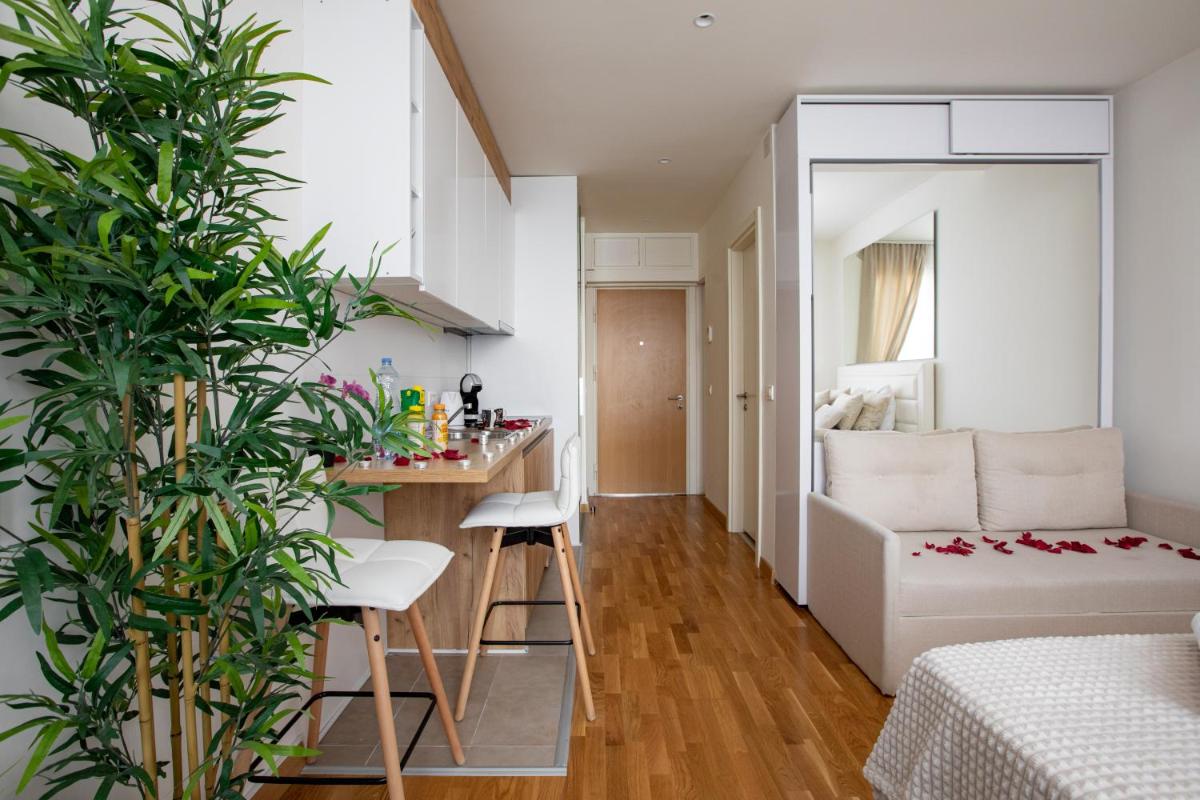 Belgrade Waterfront Apartments - River View - Hizvo