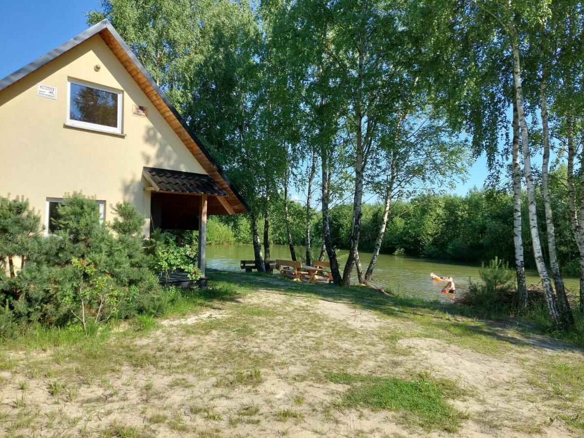 Słoneczny domek ze stawem i wędkowaniem - Housity