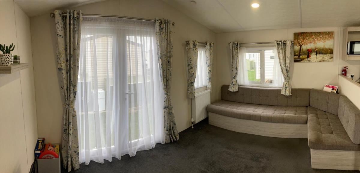 Seaview Holiday Rentals - Housity