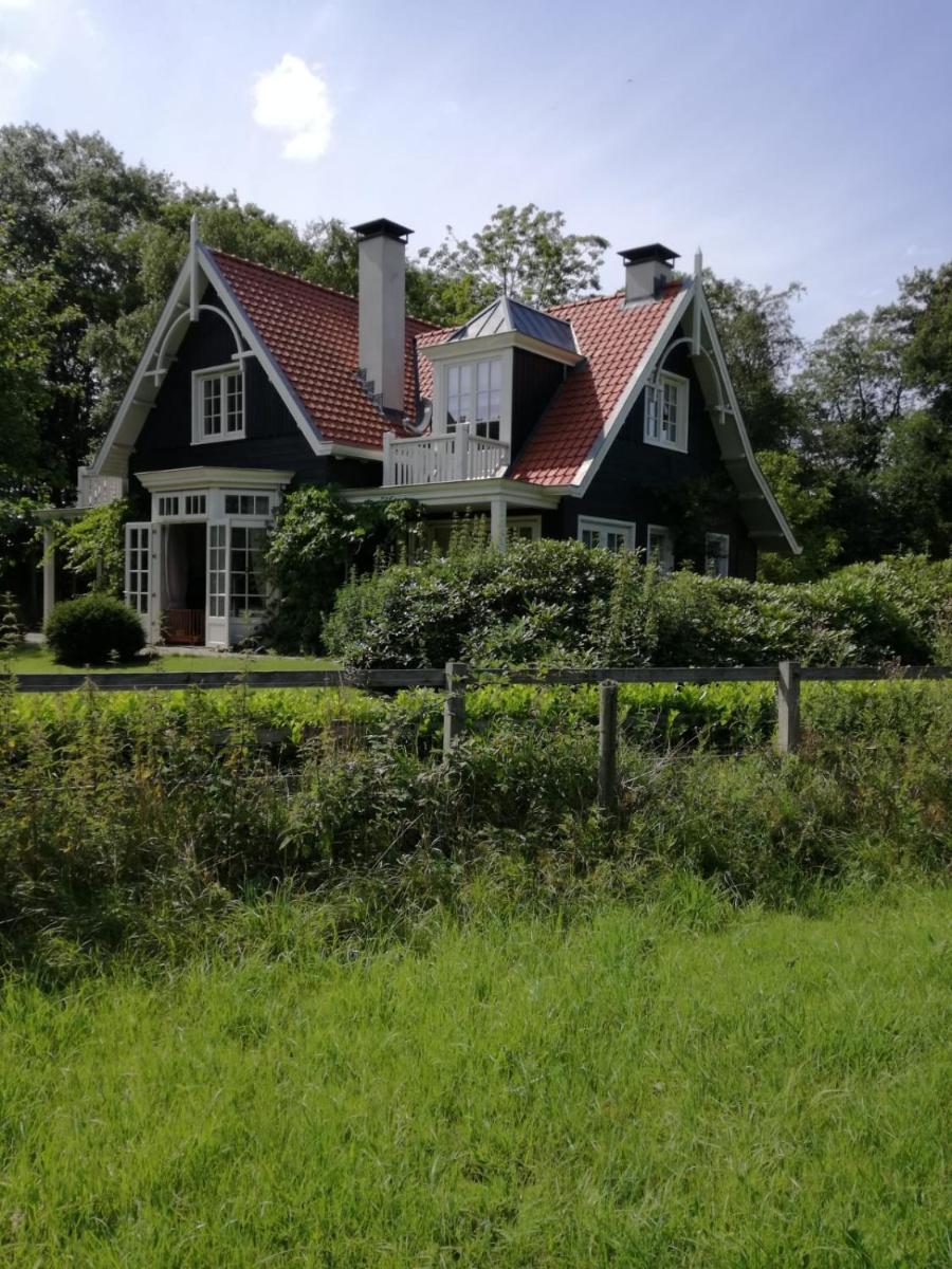 Huize Koempoelan - Housity