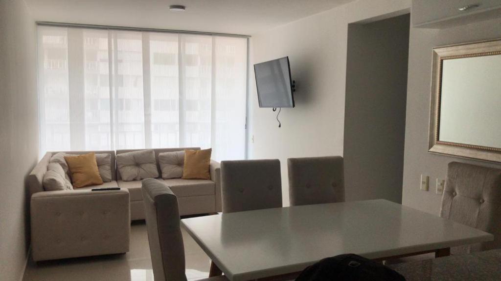 HERMOSO APARTAMENTO BARRANQUILLA - Housity