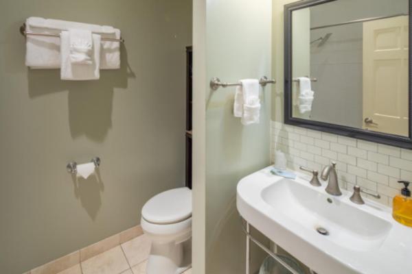 Three Arch Inn - Housity
