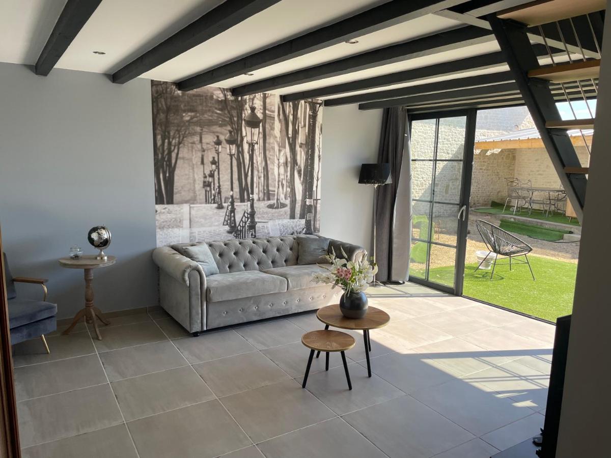 Maison chaleureuse avec parking sur place - Housity