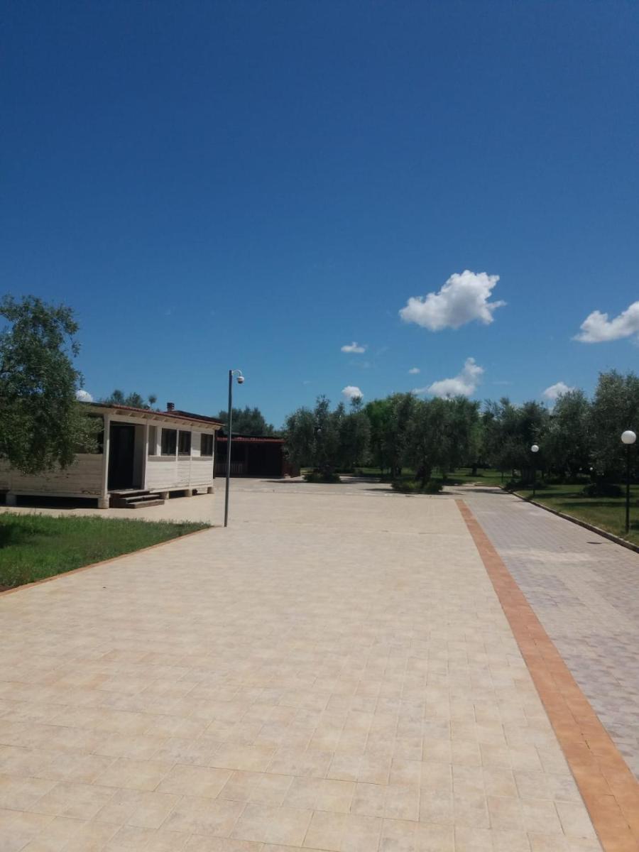 Villa Indipendente Superior "Fanfan" con ampio Giardino e Piscina - Housity