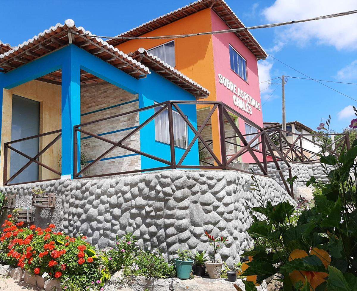 Sobre as Pedras Chalés - Housity