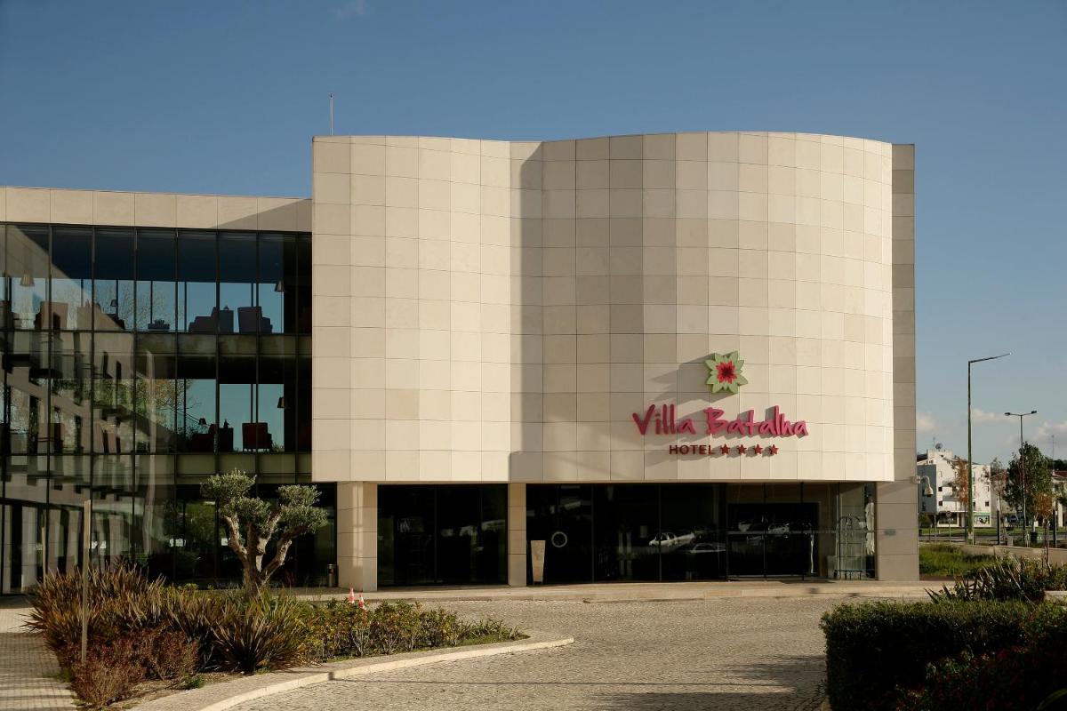O edifício onde o hotel está situado