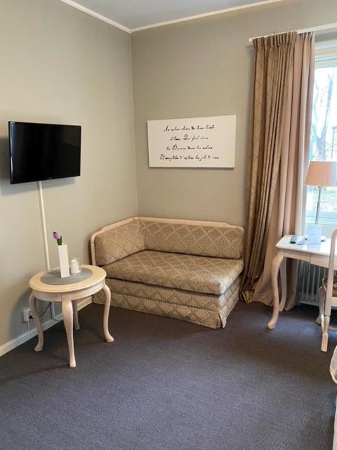 Bruksmässen Hotell - Housity