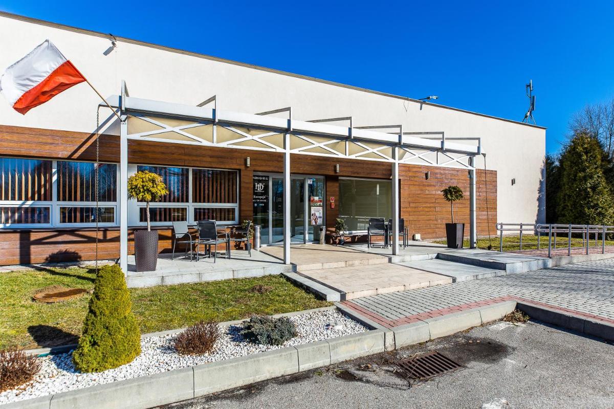 Hotel Dobczyce - Housity