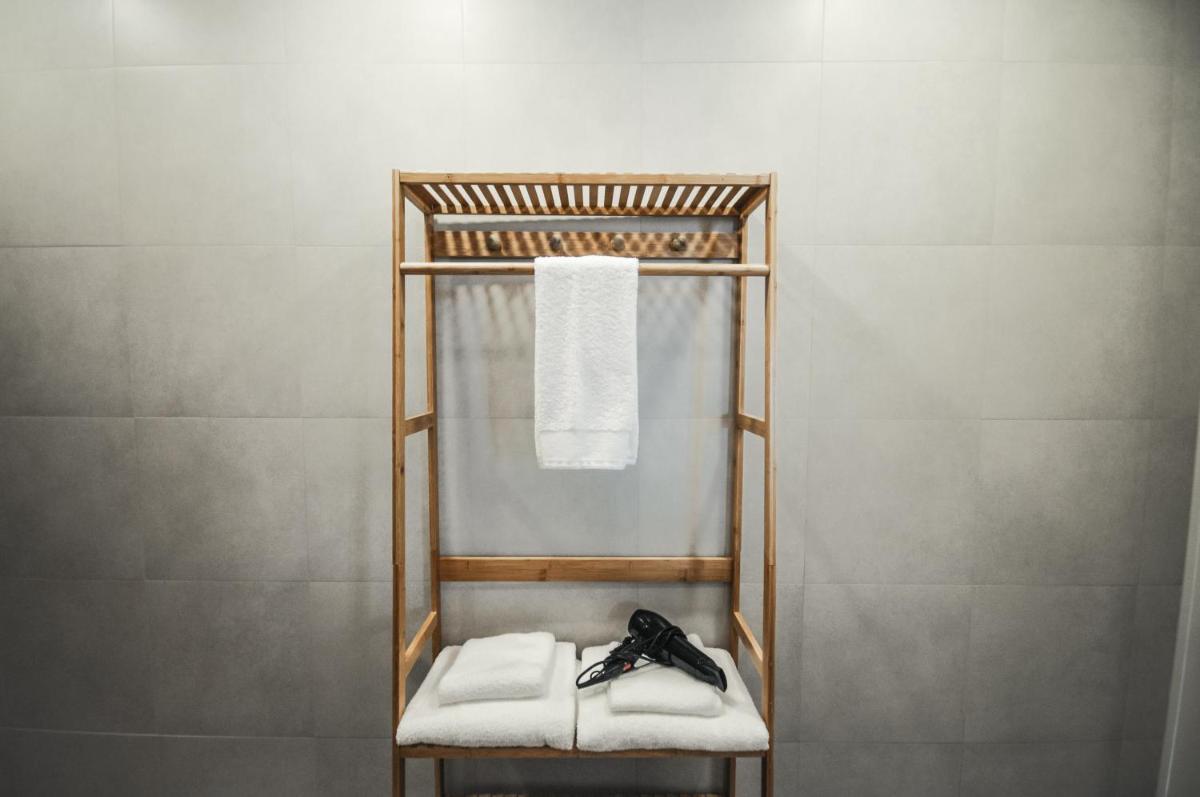 Aljube Residences I - Apt novo, com terraço, centro PDL - Housity