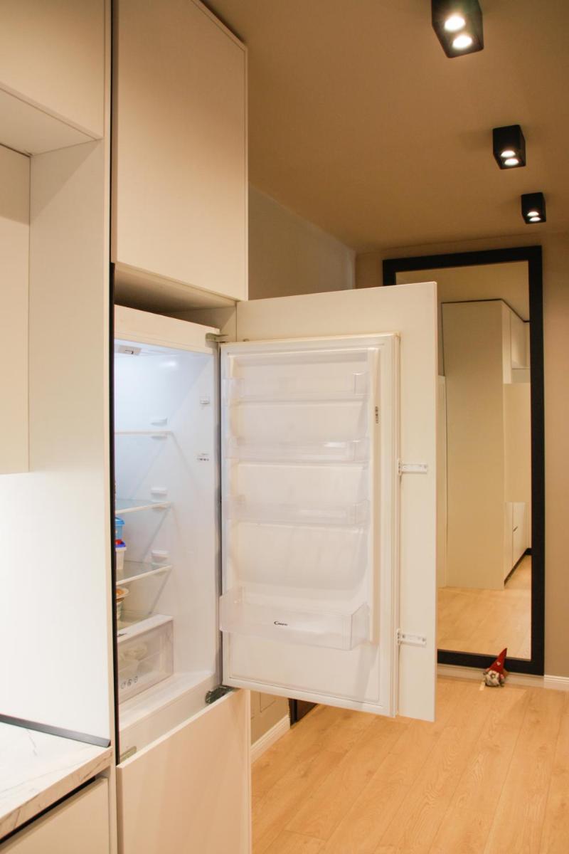 Roza's Apartment Tirana Center - Housity