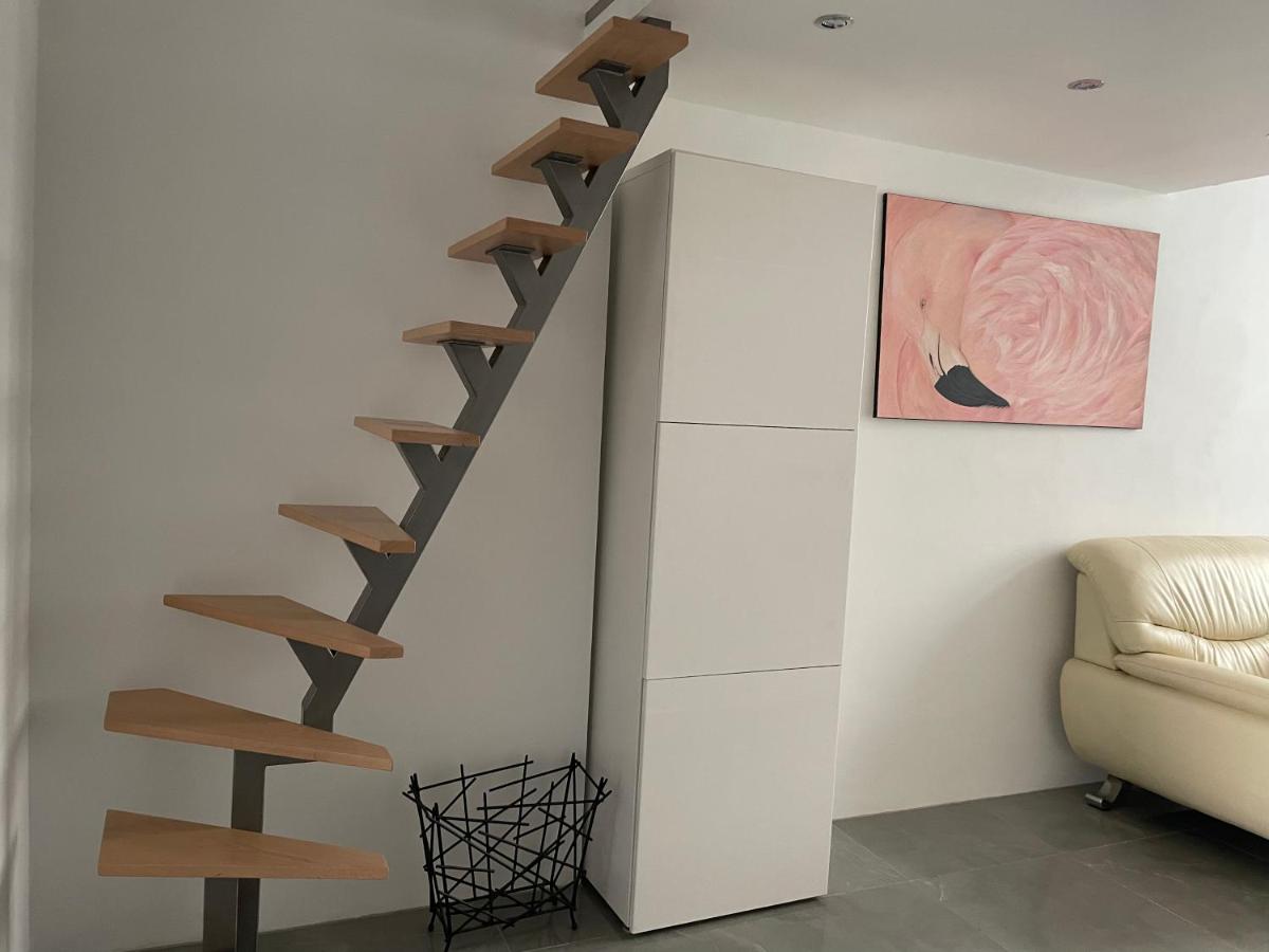 Luxury 60m2 Appartement in Wilhelmstadt Berlin - Housity