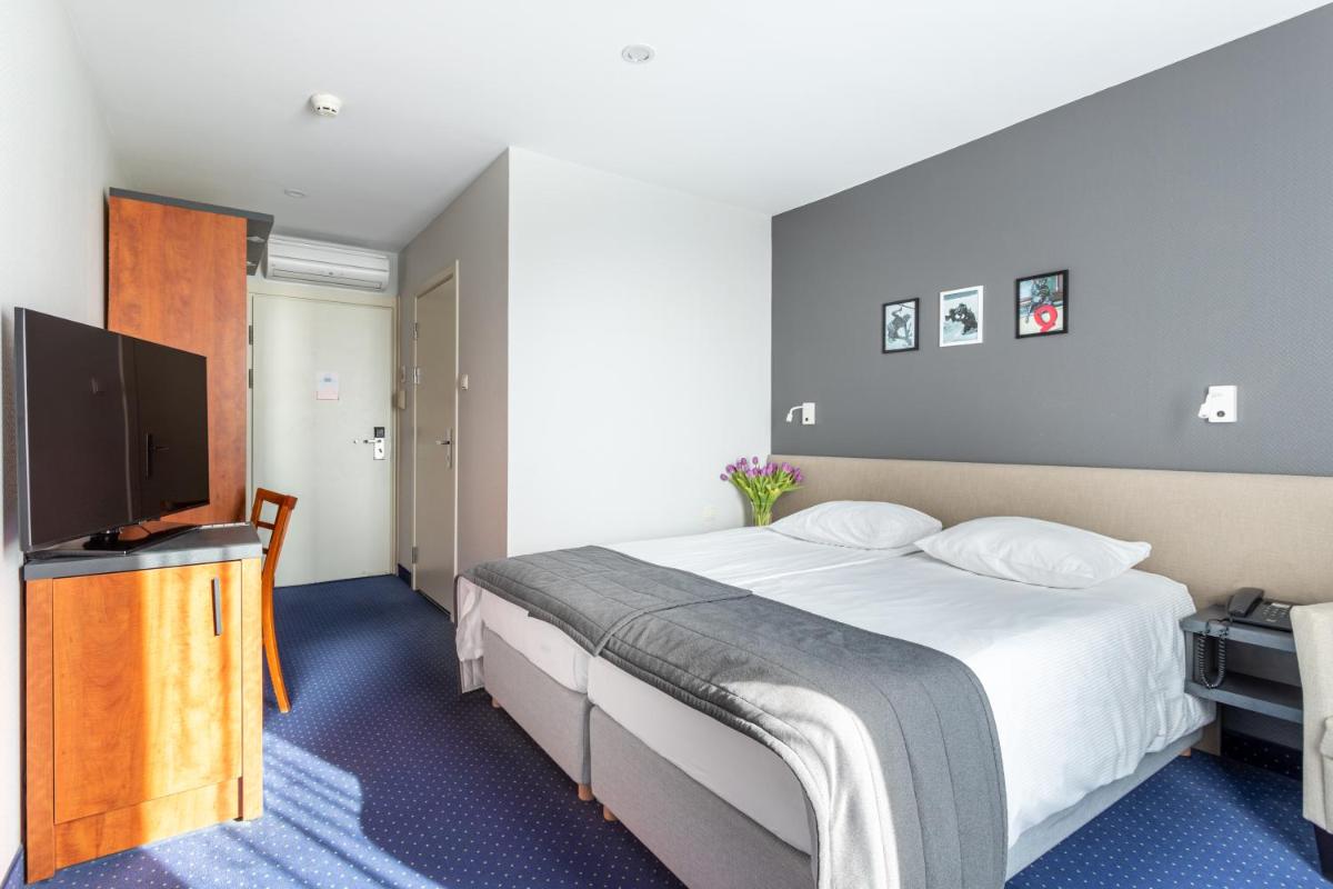 Qubus Hotel Zielona Góra - Housity