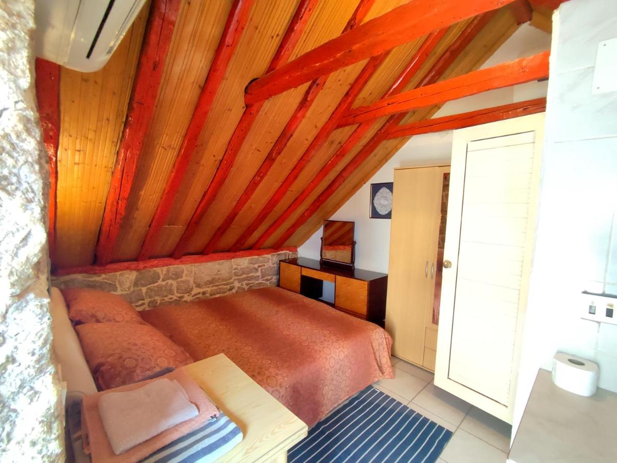 Apartmani Ana Leko - Housity