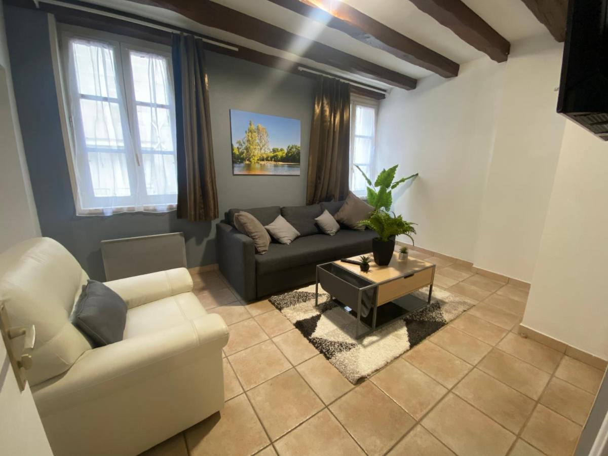Logement de groupe au centre d'Azay le Rideau - Housity
