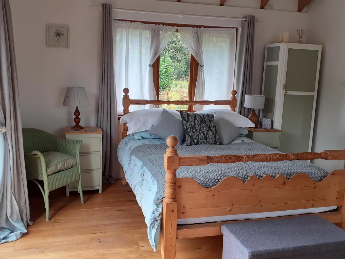 Three Oaks Nursery - Housity