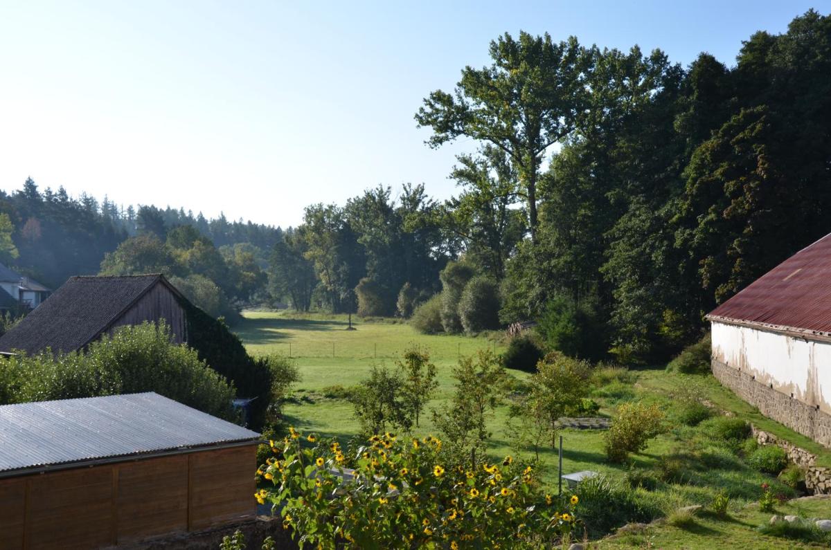 Apartmán Nad potokem - Housity