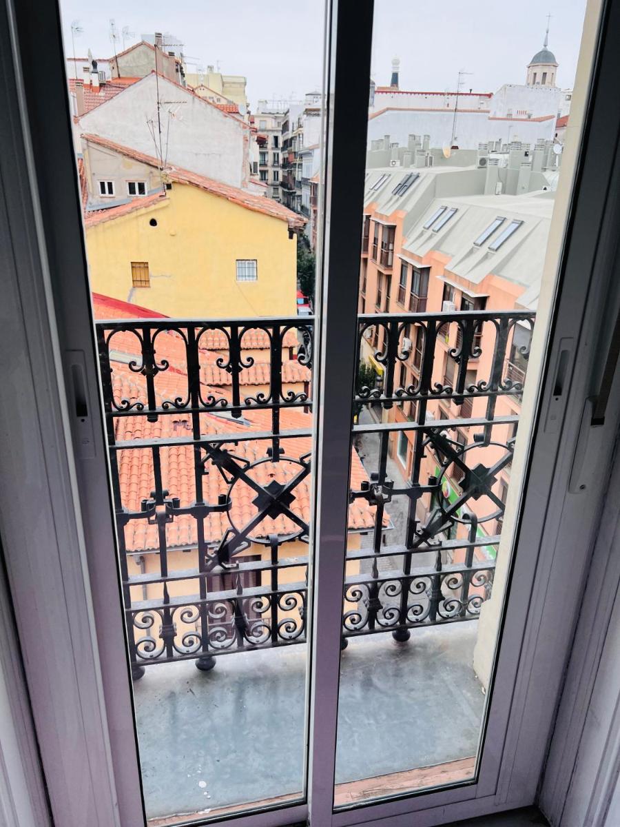 Hostal Numancia - Housity