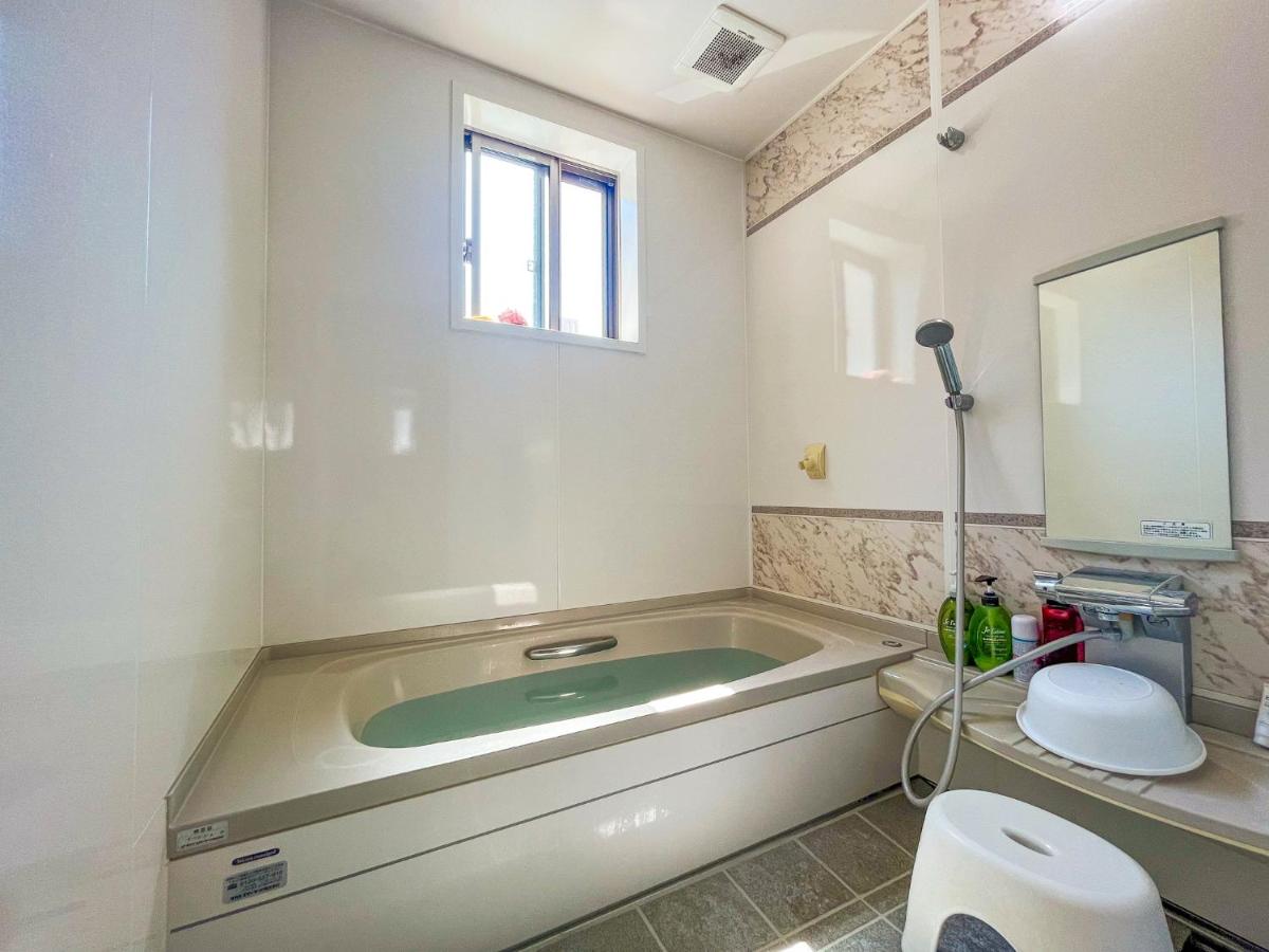 B&B 4 Rooms - Housity