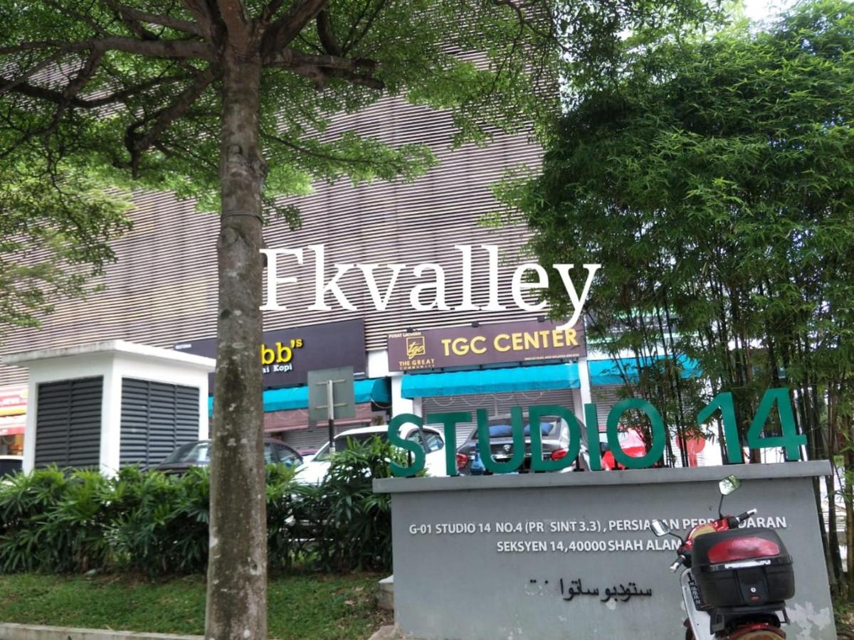 Studio 14 Vacation with Pool in Shah Alam City - Hizvo