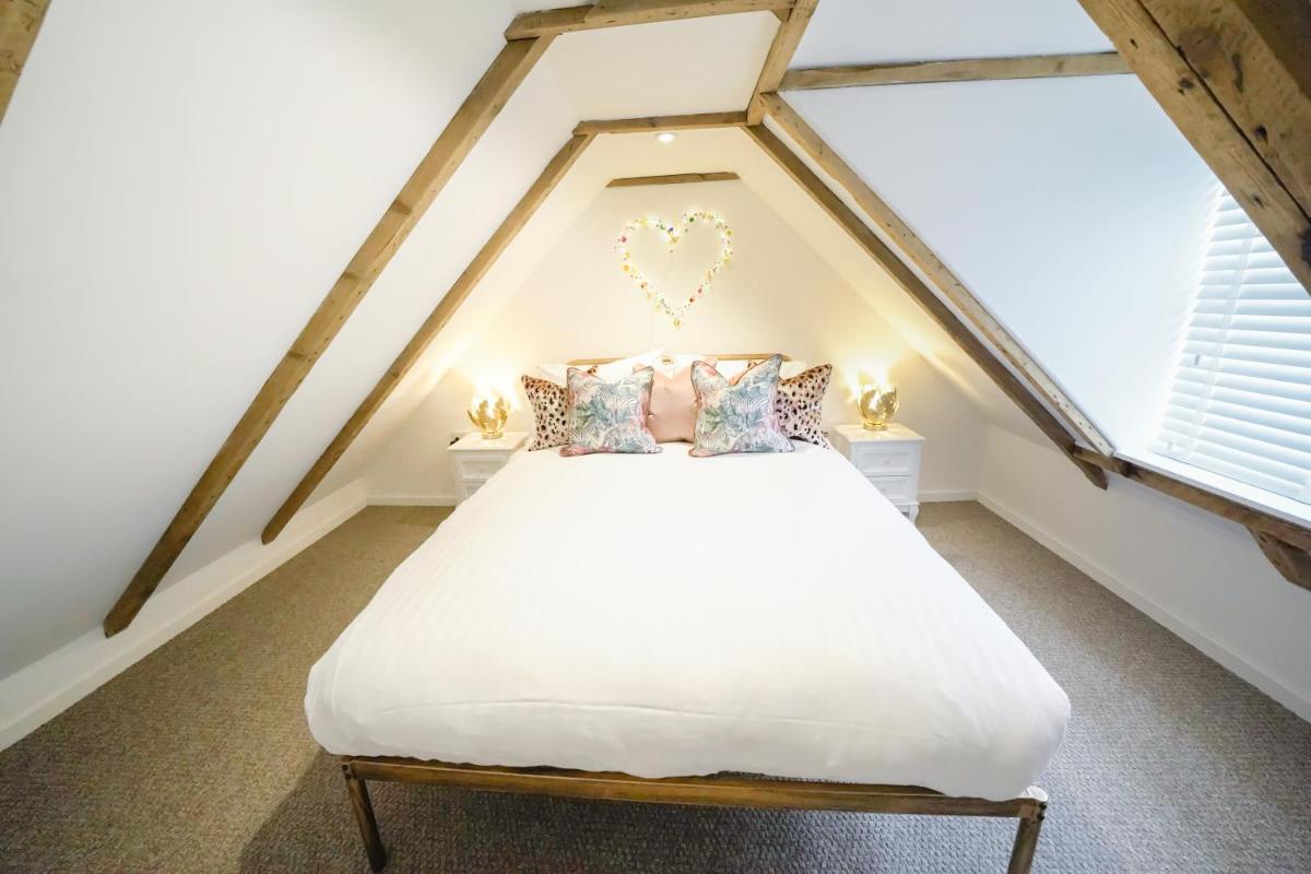 The Wee House by the Sea - Housity