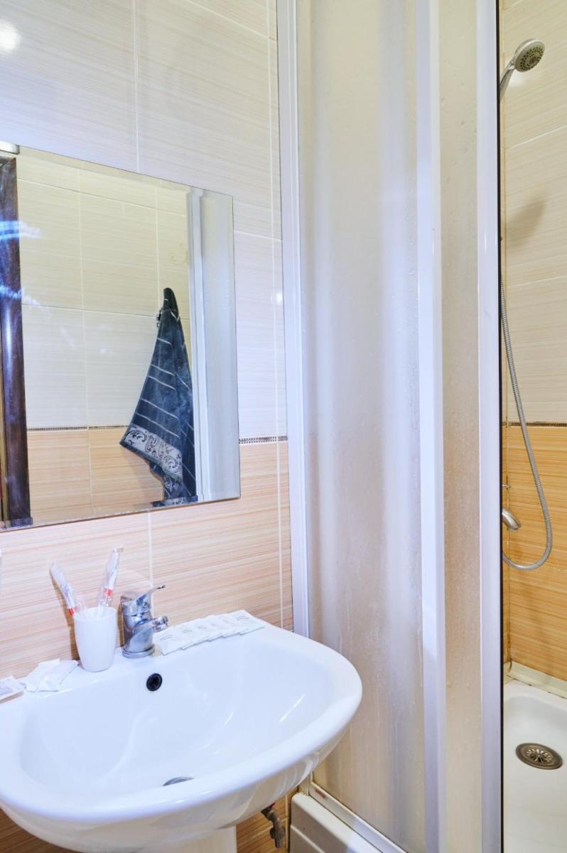 Liukks apartameny posutochno pochasovo - Housity