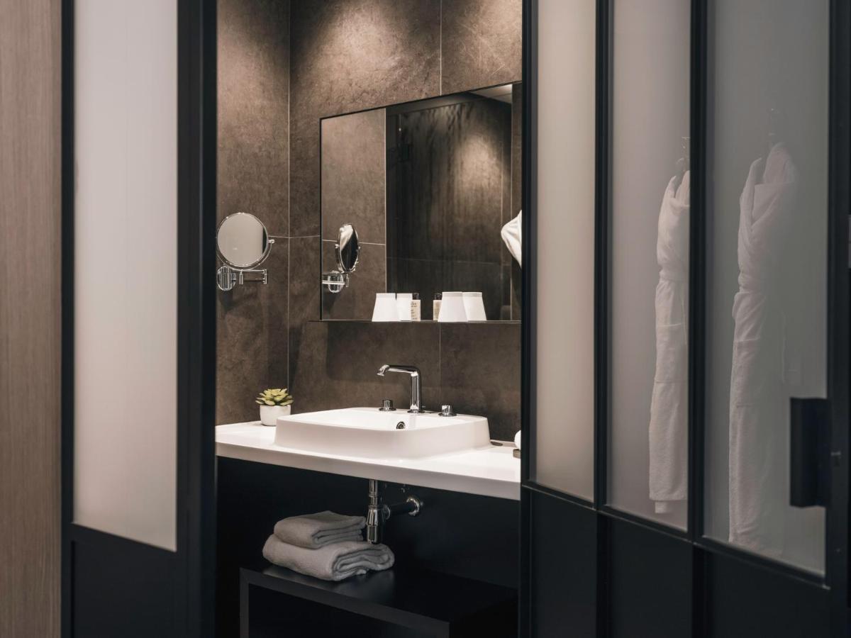 Salle de bains dans l'établissement Balthazar Hotel & Spa Rennes - MGallery Collection