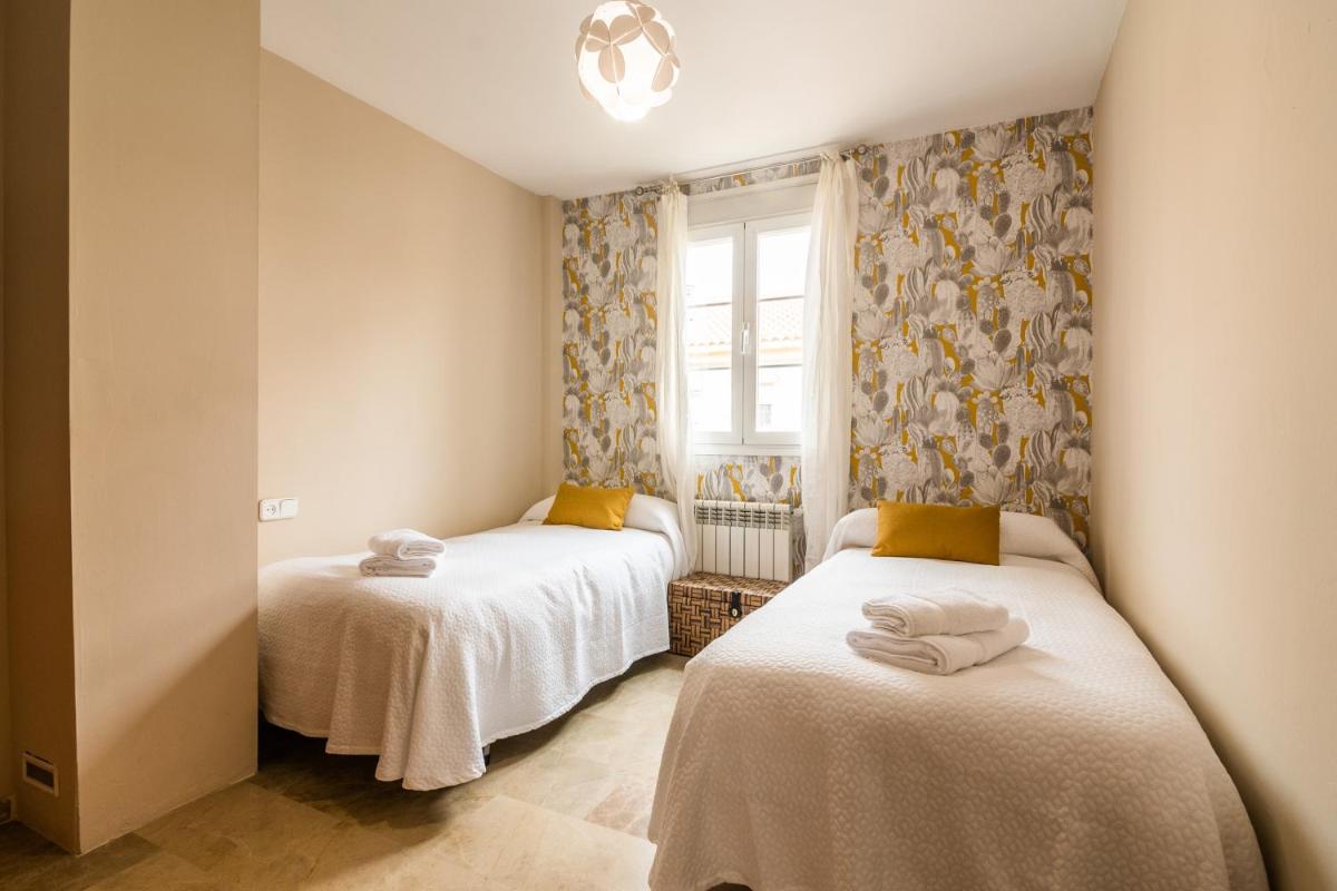 tuGuest Grisolia House - Housity