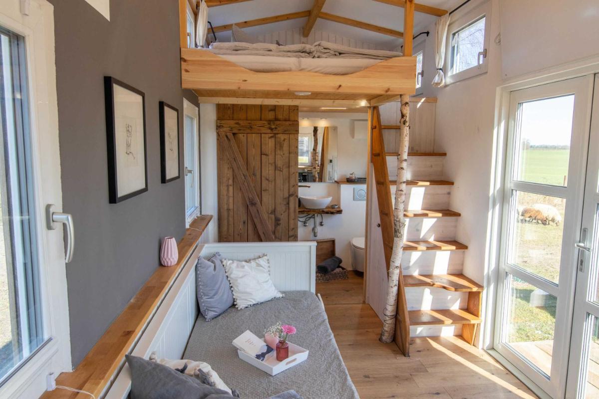 Tiny House Hygge - Housity