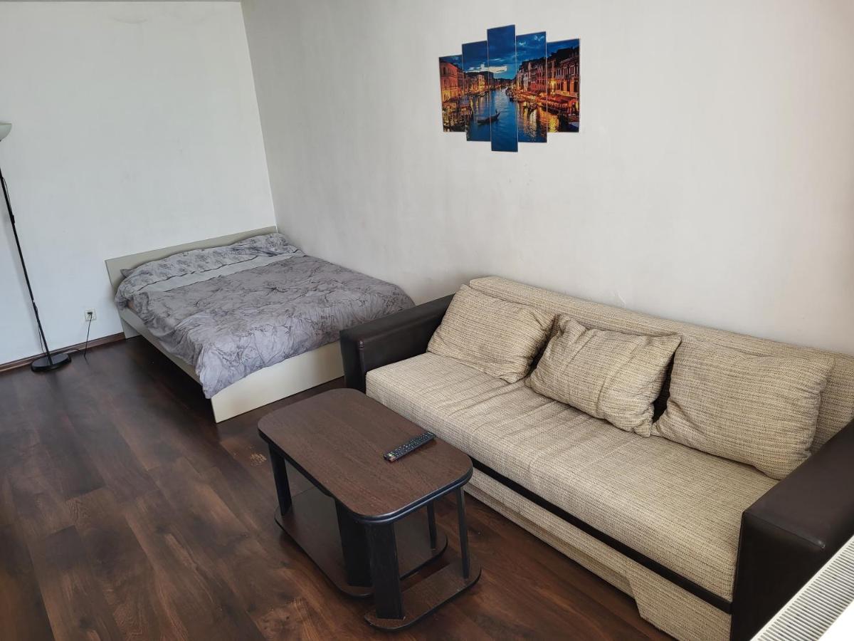 Studio - Housity