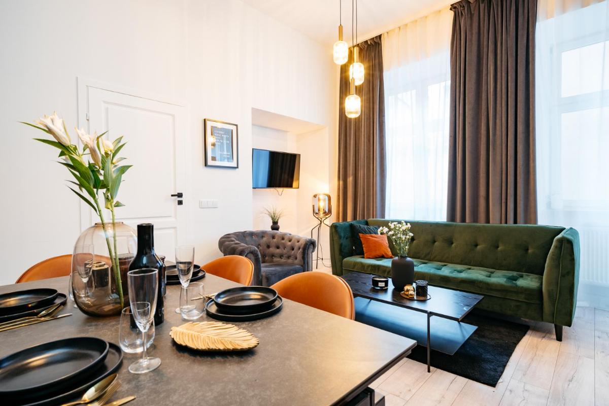 Crystal House - LoftAffair Collection - Housity