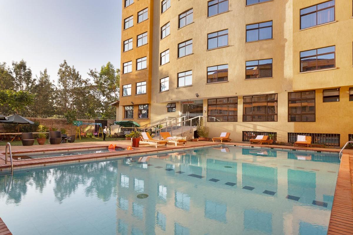 The Kyaka Hotel - Housity