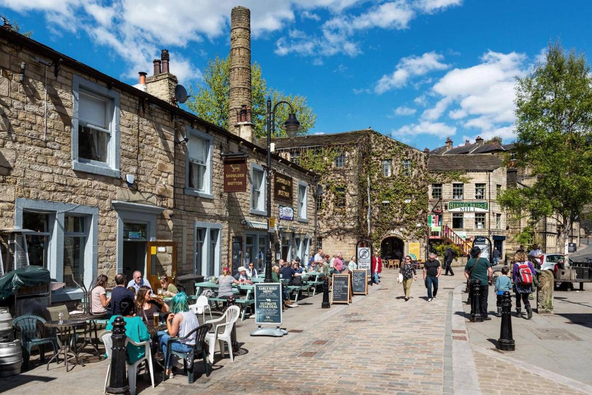 The Old Cattle Barn - Splendid Yorkshire getaway - Housity