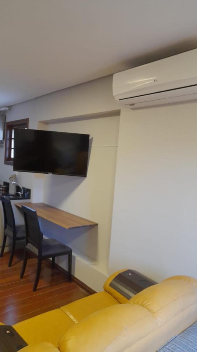 APARTAMENTO 203 - Menino Deus - Housity