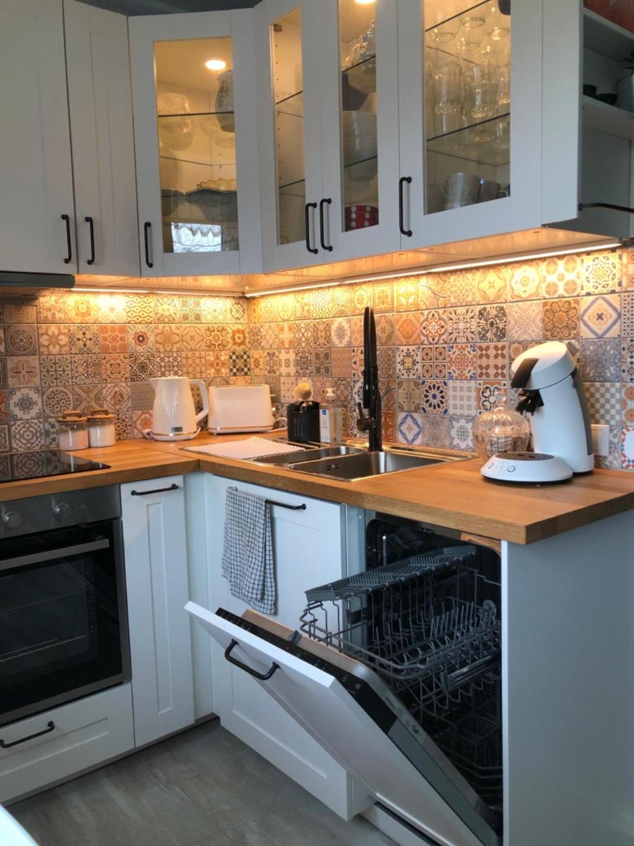 Niine apartment 12 - Housity