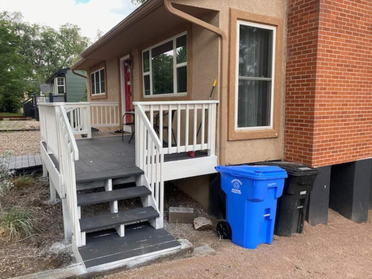 North of Sodermann Park Centrally Located 2/1 Upstairs of House - Housity