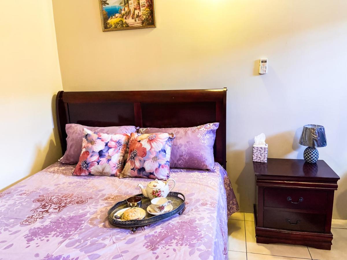 The Bey Bed and Breakfast - Housity