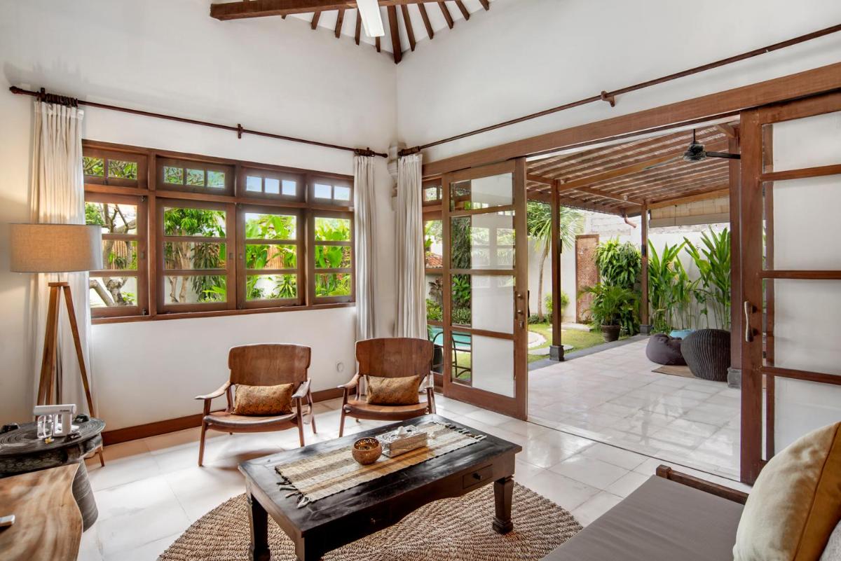 Suitetrails - Villa Matahari Terbit - Close to the Fast Boat Dock, Sanur Beach