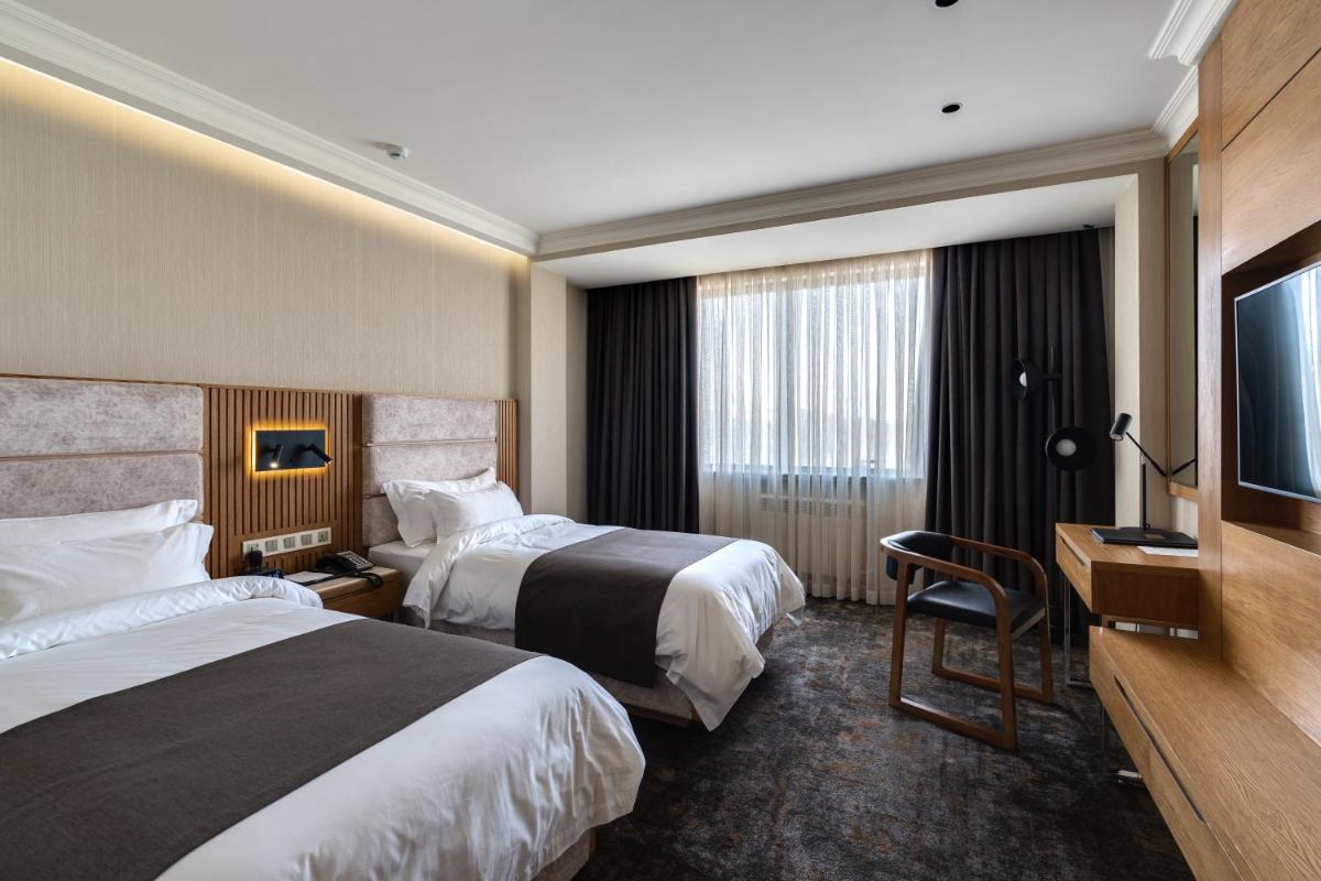 Frankfort Hotel and Spa - Housity