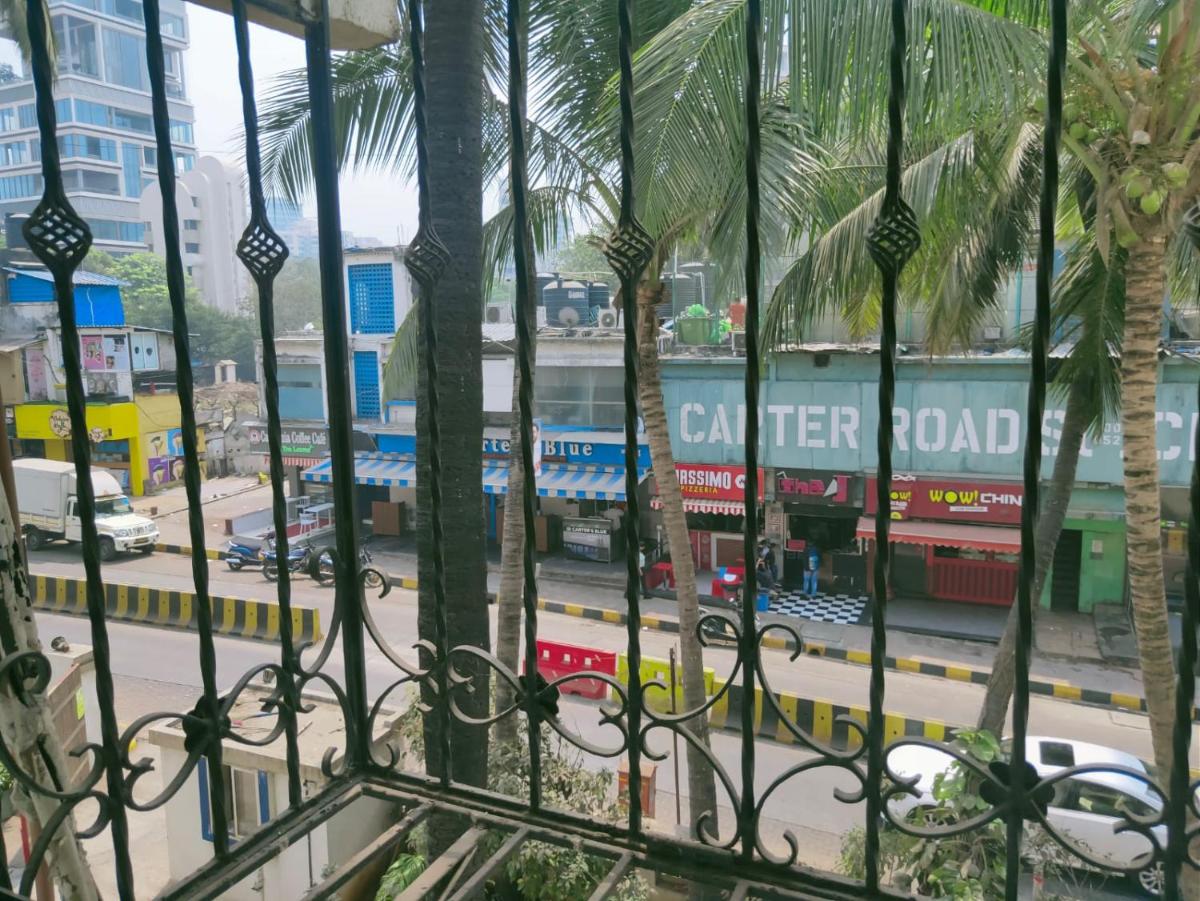 Lovely 1 bedroom rental unit in Mumbai, Carter Road - Housity