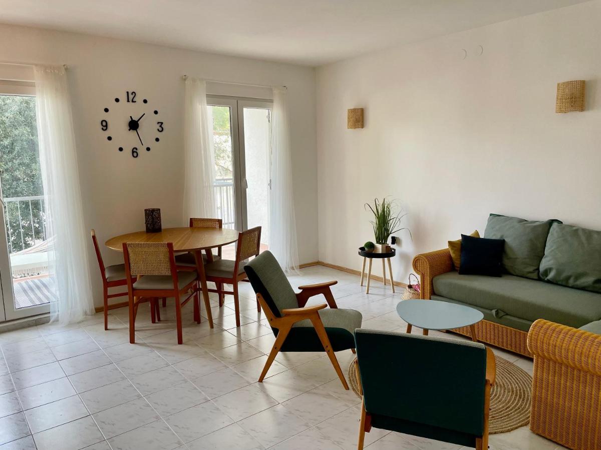 Suitetrails - Cozy one bedroom apartment in Nečujam