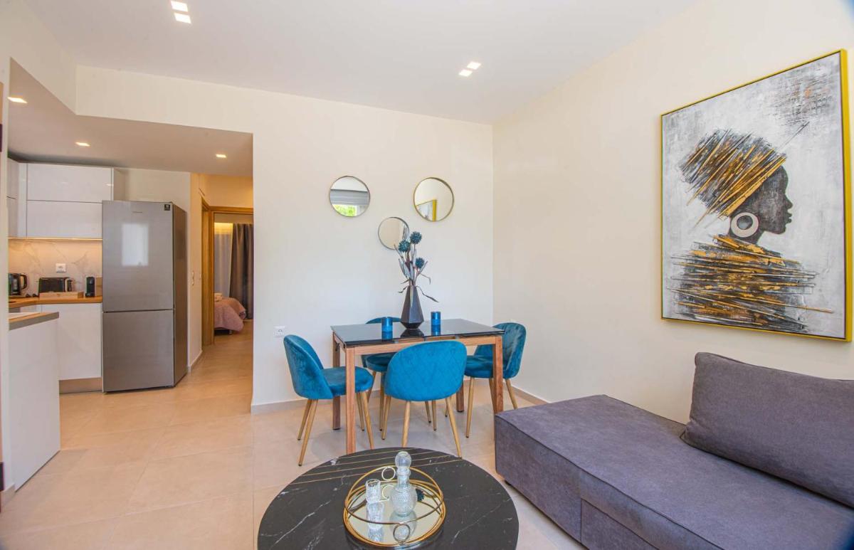 Luxury Apartment Marine View - Housity