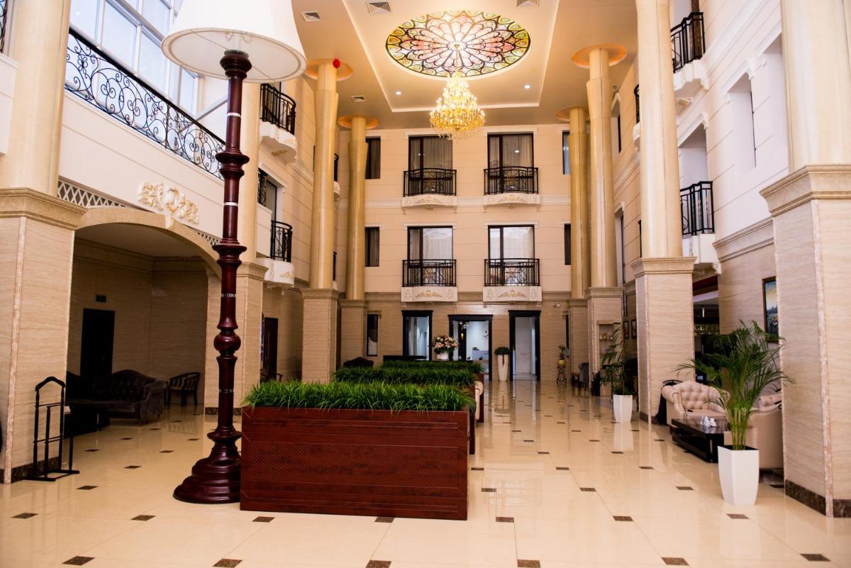 Tobol Hotel - Housity