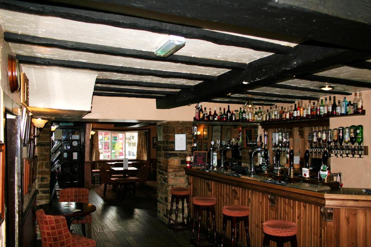 George & Dragon Hotel - Housity