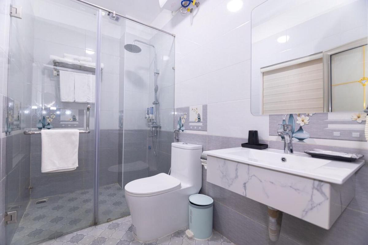 Green bay hotel Ha Long - Housity
