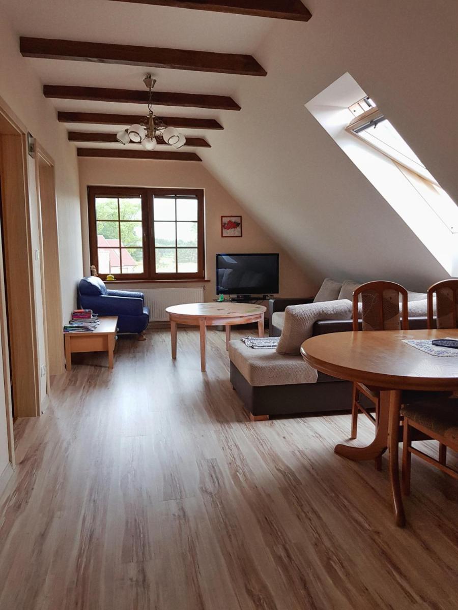 Przytulne mieszkanie w sercu Kaszub - Housity
